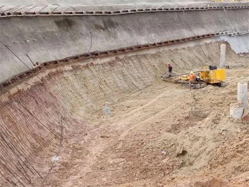 威远基坑边坡加固